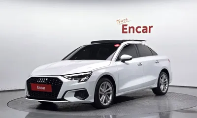 Audi A3 · 2022 год