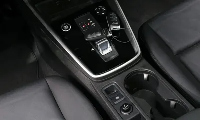 Audi A3 2022, 33067 км, за 17112.65 USD - фото 9