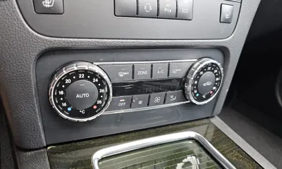 Mercedes-Benz GLK-Class 2013, 82090 км, за 8403.91 USD - фото 16