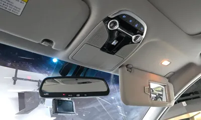 Hyundai Grandeur 2018, 92156 км, за 10749.19 USD - фото 19