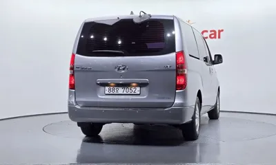 Hyundai Starex 2018, 96316 км, за 10444.22 USD