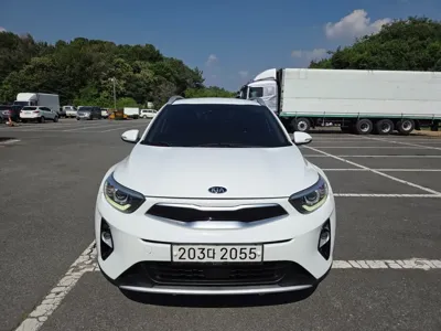 Kia Stonic 2019, 131006 км, за 6039.12 USD