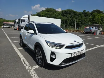 Kia Stonic 2019, 131006 км, за 6039.12 USD