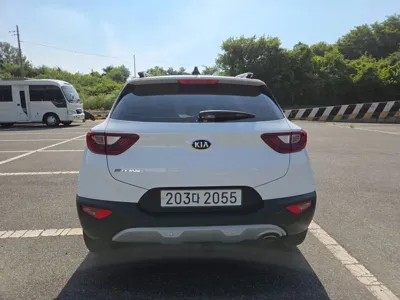 Kia Stonic 2019, 131006 км, за 6039.12 USD