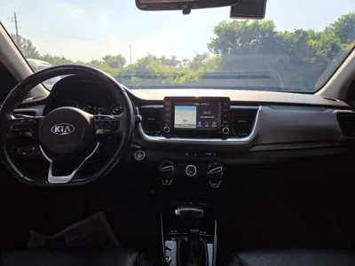 Kia Stonic 2019, 131006 км, за 6039.12 USD - фото 9