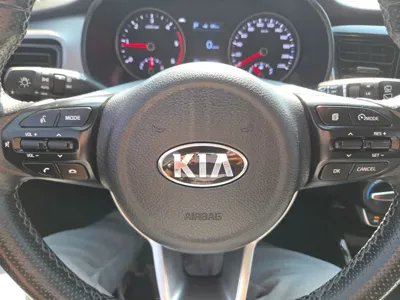 Kia Stonic 2019, 131006 км, за 6039.12 USD - фото 10
