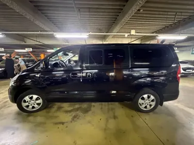 Hyundai Starex 2017, 150966 км, за 6830.61 USD