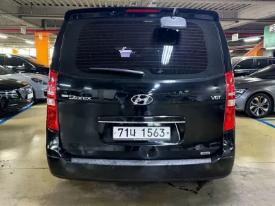Hyundai Starex 2017, 150966 км, за 6830.61 USD