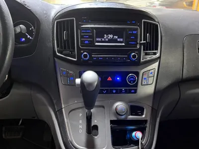 Hyundai Starex 2017, 150966 км, за 6830.61 USD - фото 11