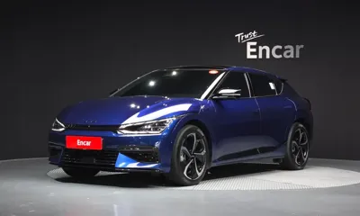 Kia EV6 · 2023 год