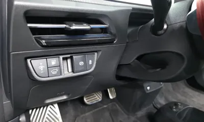 Kia EV6 2023, 44663 км, за 25157.63 USD - фото 30