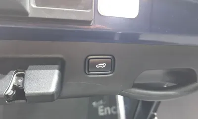 Kia EV6 2023, 44663 км, за 25157.63 USD - фото 35
