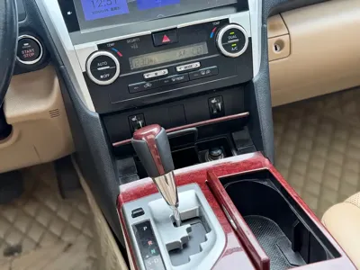 Toyota Camry 2014, 150000 км, за 6444.84 USD - фото 11