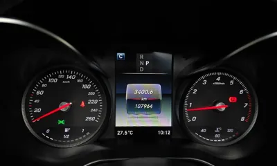 Mercedes-Benz C-Class 2017, 107964 км, за 13662.63 USD - фото 8
