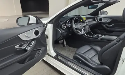 Mercedes-Benz C-Class 2017, 107964 км, за 13662.63 USD - фото 10