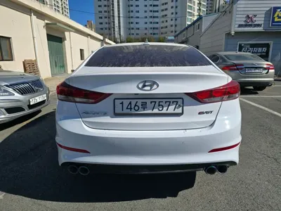 Hyundai Avante 2016, 148000 км, за 4398.06 USD