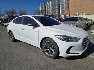 Hyundai Avante 2016, 148000 км, за 4398.06 USD - фото 14