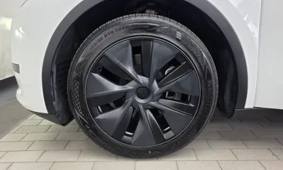 Tesla Model Y 2024, 32184 км, за 26632.8 USD
