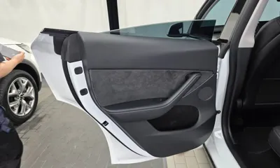 Tesla Model Y 2024, 32184 км, за 26587.78 USD - фото 25