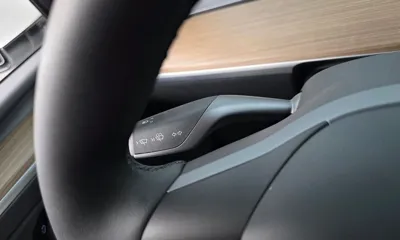 Tesla Model Y 2024, 32184 км, за 26587.78 USD - фото 30