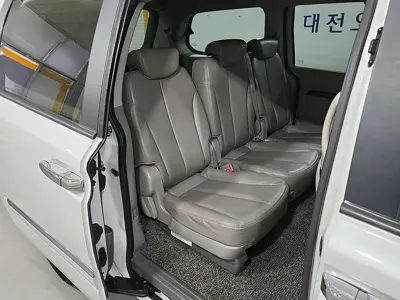 Kia Canival 2014, 124097 км, за 3635.65 USD - фото 16