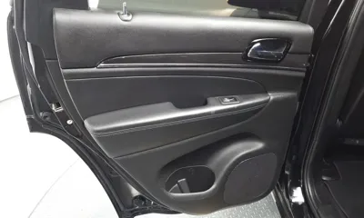 Jeep Cherokee 2021, 72470 км, за 14638.31 USD - фото 25