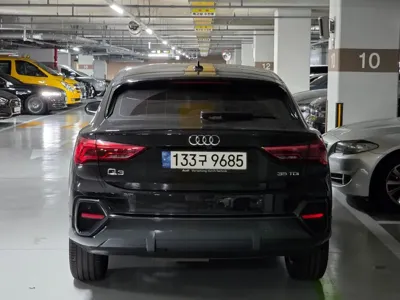 Audi Q3 2023, 63054 км, за 29838.12 USD