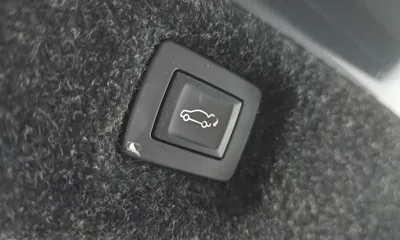 Cadillac CT6 2016, 102428 км, за 10175.09 USD - фото 20