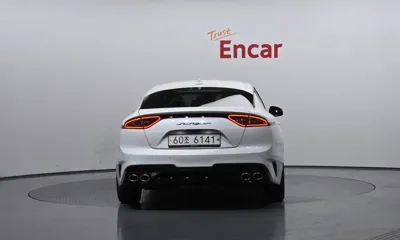 Kia Stinger 2018, 54210 км, за 12167.85 USD