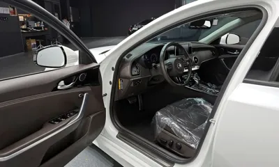 Kia Stinger 2018, 54210 км, за 12167.85 USD - фото 10