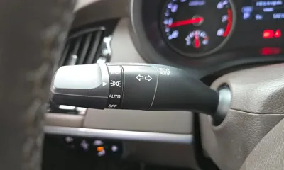 Kia Stinger 2018, 54210 км, за 12167.85 USD - фото 17
