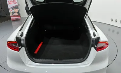 Kia Stinger 2018, 54210 км, за 12167.85 USD - фото 20