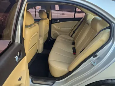 Hyundai Sonata 2009, 124016 км, за 2311.26 USD - фото 12