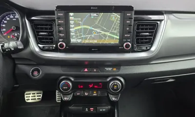 Kia Stonic 2018, 39258 км, за 8196.73 USD - фото 13