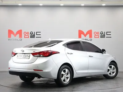 Hyundai Avante 2014, 100715 км, за 3216.49 USD