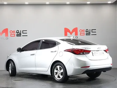 Hyundai Avante 2014, 100715 км, за 3216.49 USD