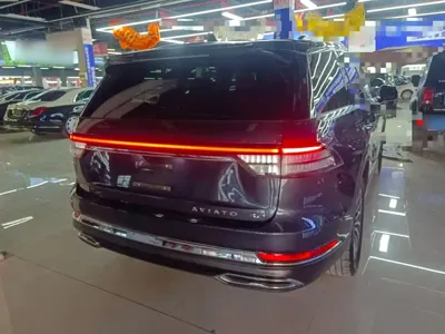Lincoln Aviator 2022, 171700 км, за 31562.9 USD