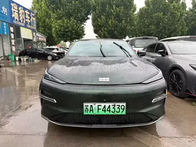 Galaxy Galaxy Xingyao 8 2025, 30000 км, за 14726.4 USD