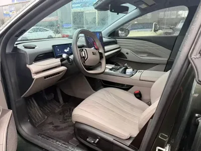 Galaxy Galaxy Xingyao 8 2025, 30000 км, за 14726.4 USD