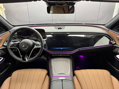Mercedes-Benz E-Class 2025, 9000 км, за 50440.46 USD