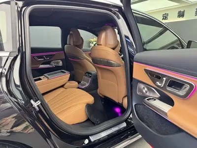 Mercedes-Benz E-Class 2025, 9000 км, за 50440.46 USD - фото 10
