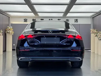 Mercedes-Benz E-Class 2025, 9000 км, за 50440.46 USD - фото 14