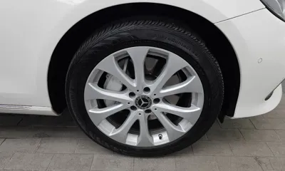 Mercedes-Benz E-Class 2018, 69784 км, за 15526.92 USD
