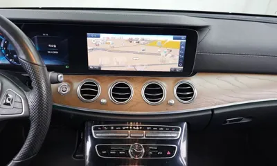 Mercedes-Benz E-Class 2018, 69784 км, за 15526.92 USD - фото 14