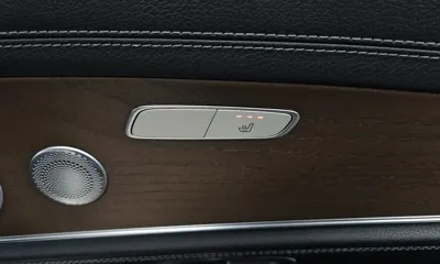 Mercedes-Benz E-Class 2018, 69784 км, за 15526.92 USD - фото 19
