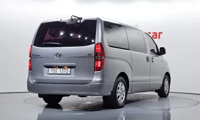 Hyundai Starex 2016, 187087 км, за 5469.82 USD