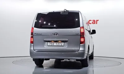 Hyundai Starex 2016, 187087 км, за 5469.82 USD