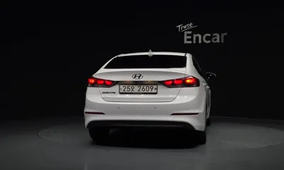 Hyundai Avante 2018, 184026 км, за 4332.41 USD