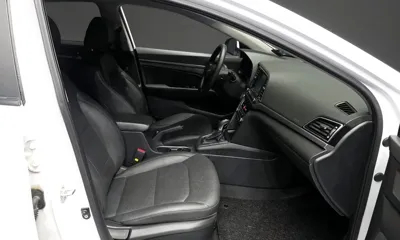 Hyundai Avante 2018, 184026 км, за 4332.41 USD - фото 12
