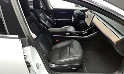 Tesla Model 3 2020, 93536 км, за 19509.51 USD - фото 10